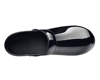 Pro. Patent Women's Clog in Black | Sanita