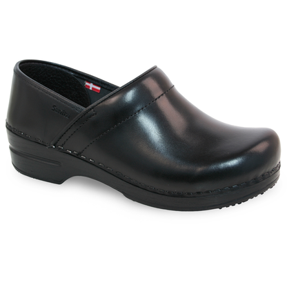 Slip Resistant Work Clog for All-Day Comfort & Safety | Sanita