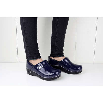 Lindsey Women's Koi Clog in Blue | Sanita