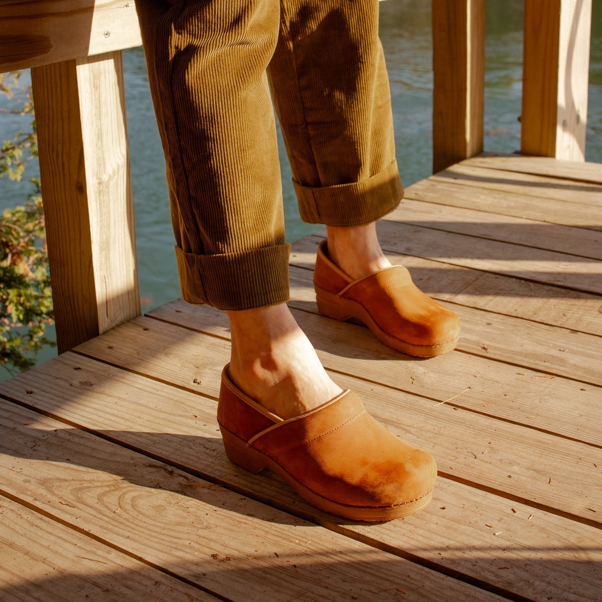 Pro. Oiled Leather Women's Clog in Cognac | Sanita