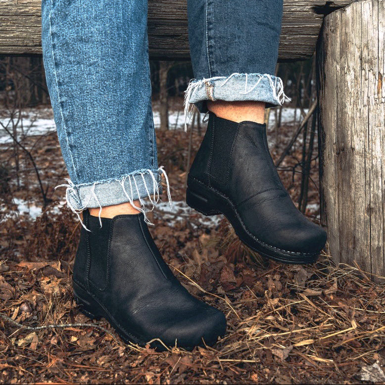 Hudson Oiled Leather Clog Chelsea Boot | Sanita
