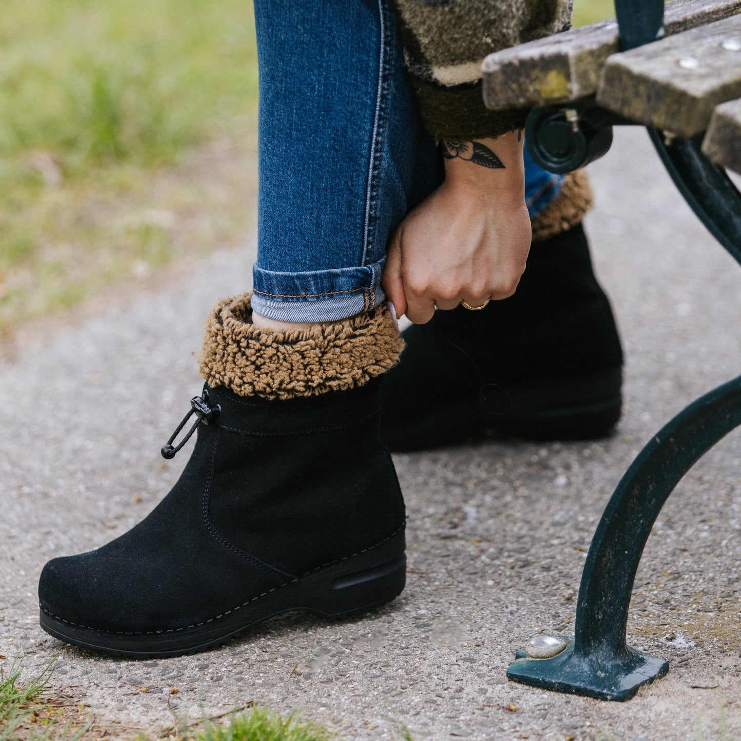 Yama Women's Suede Boot in Black | Sanita