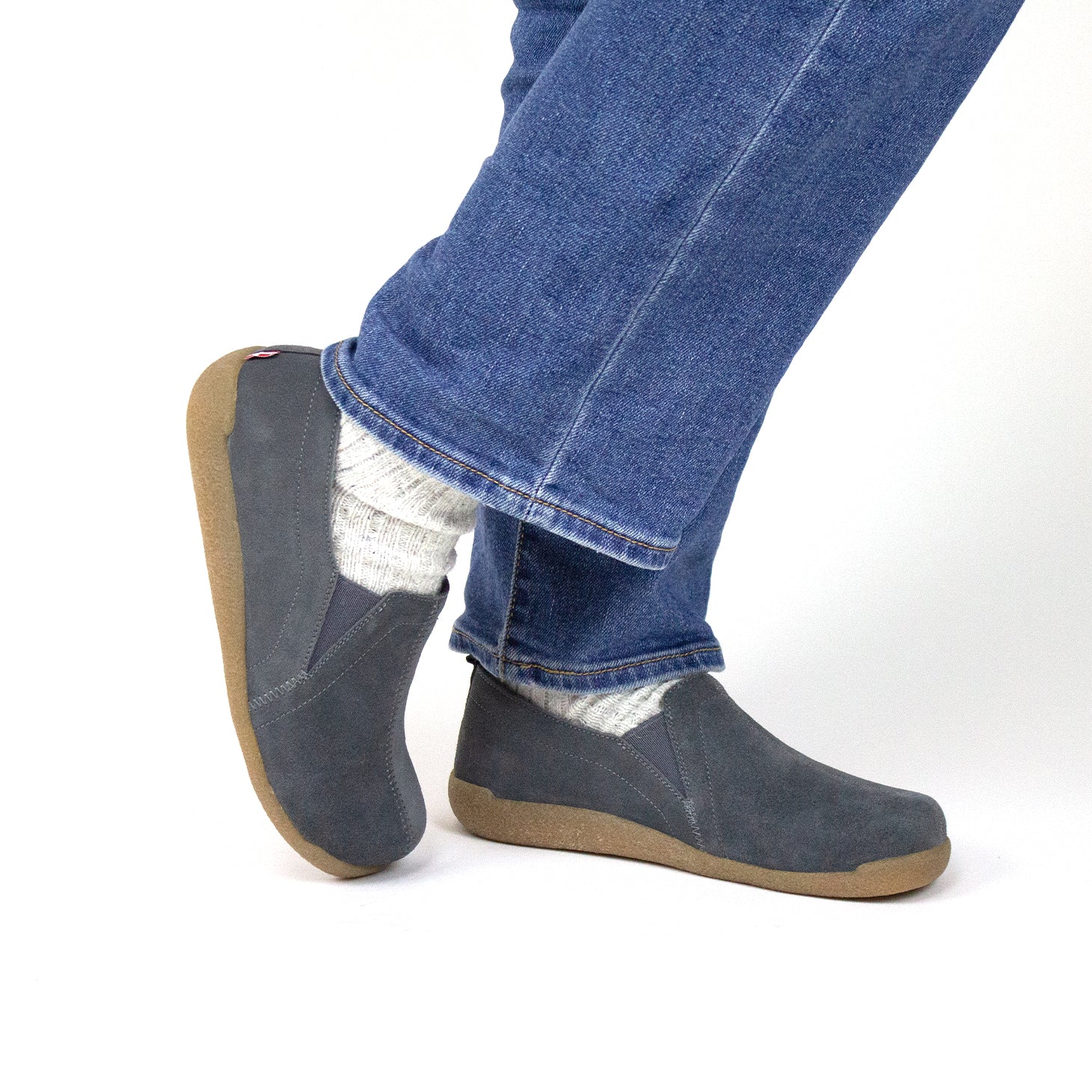 Barso Unisex Suede Slipper in Slate | Sanita