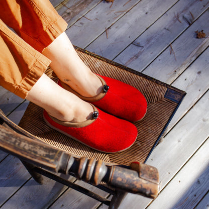 Samso Women's Slipper in Red | Sanita