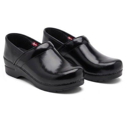 Pro. Cabrio Men's Clog in Black | Sanita