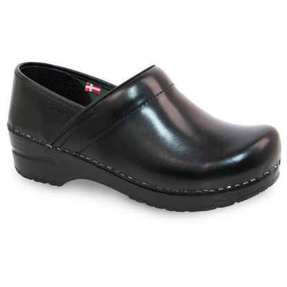 Pro. Cabrio Men's Clog in Black | Sanita