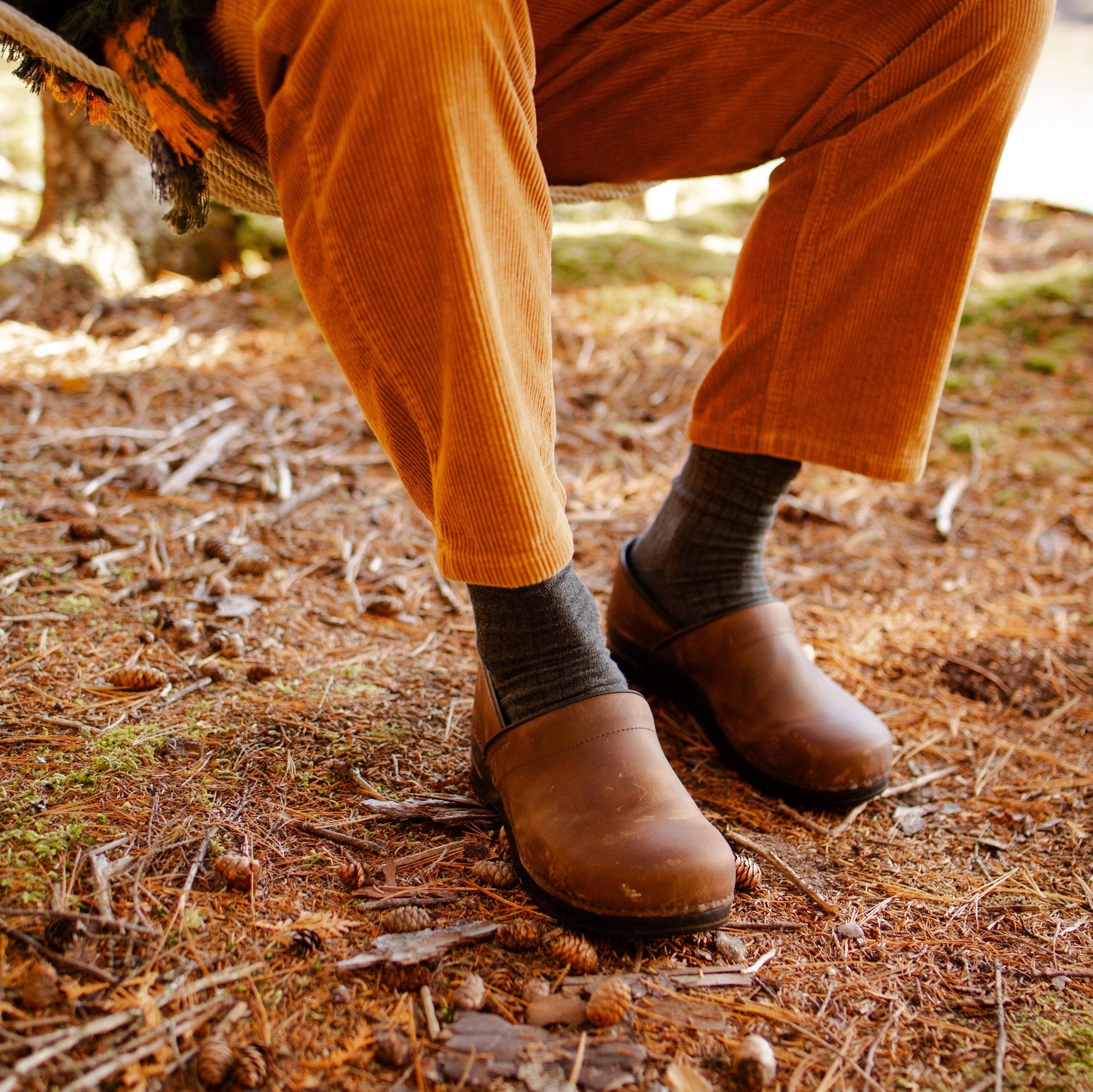 Pro. Oiled Leather Men's Clog in Antique Brown | Sanita