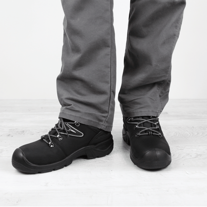Amazon Men's Safety Boot in Black | Sanita