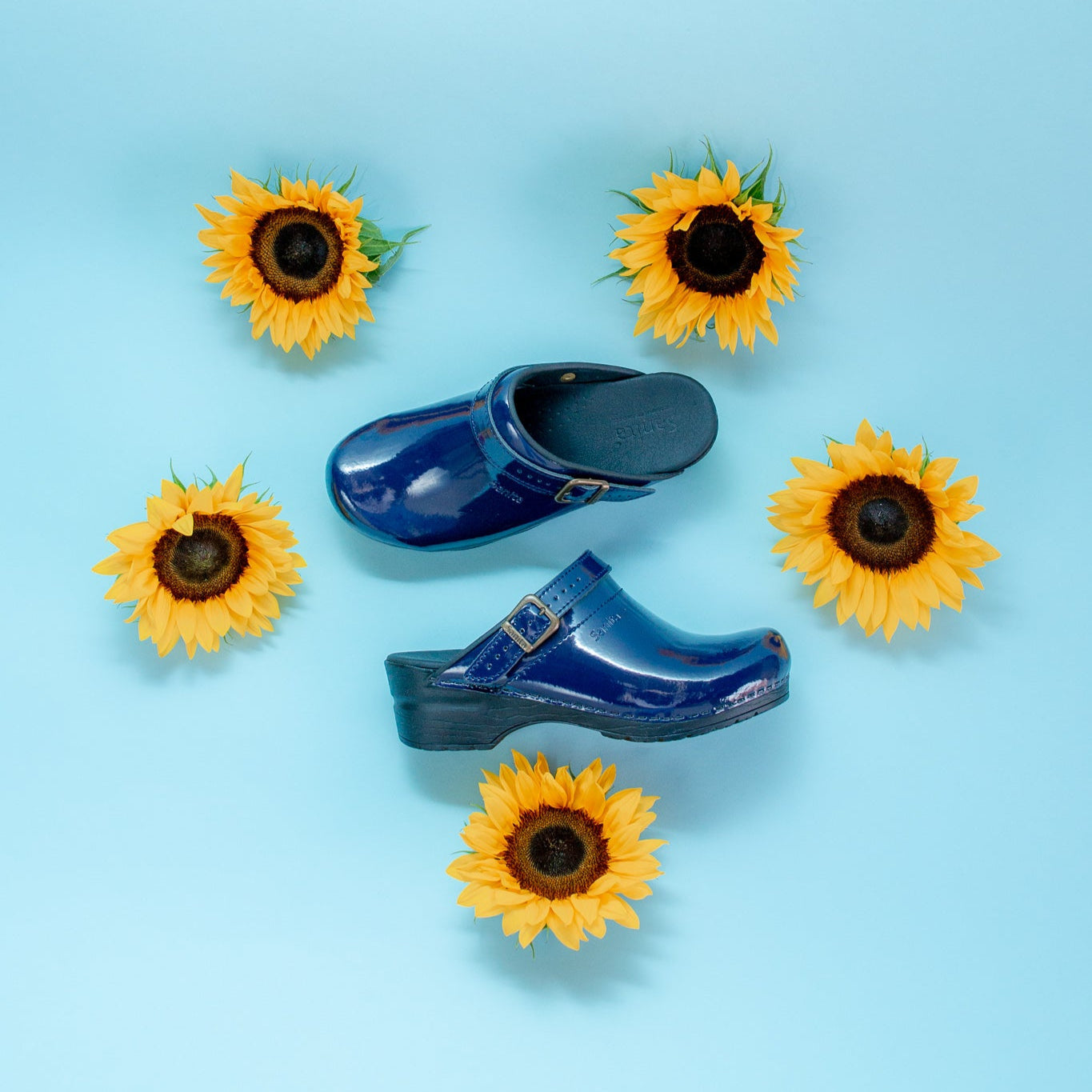 Estelle Women's Clog in Blue | Sanita