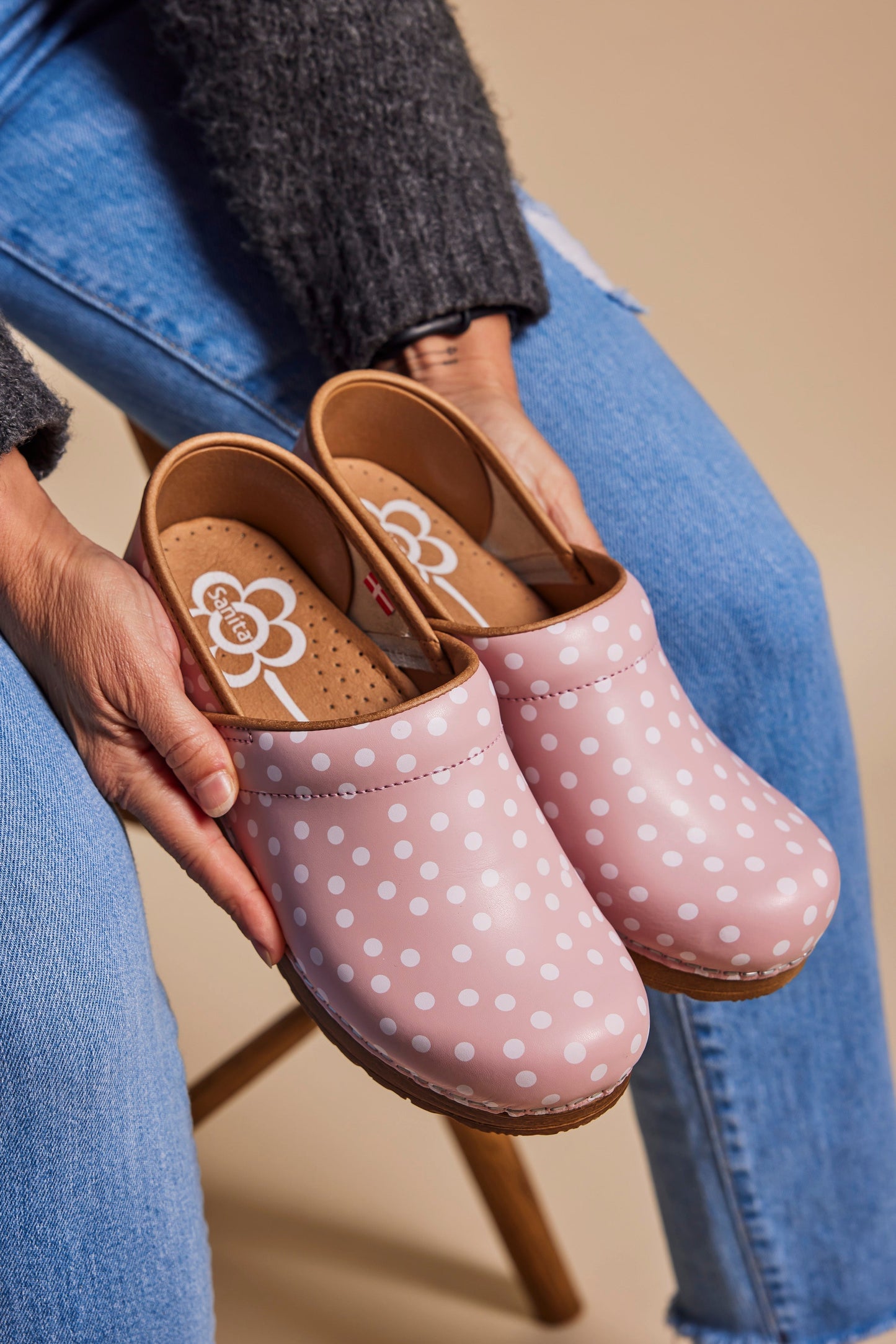 Roxbury Women's Clog in Rose | Sanita