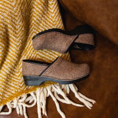 Recycled PET Vegan Clog: Comfort Meets Sustainability | Sanita