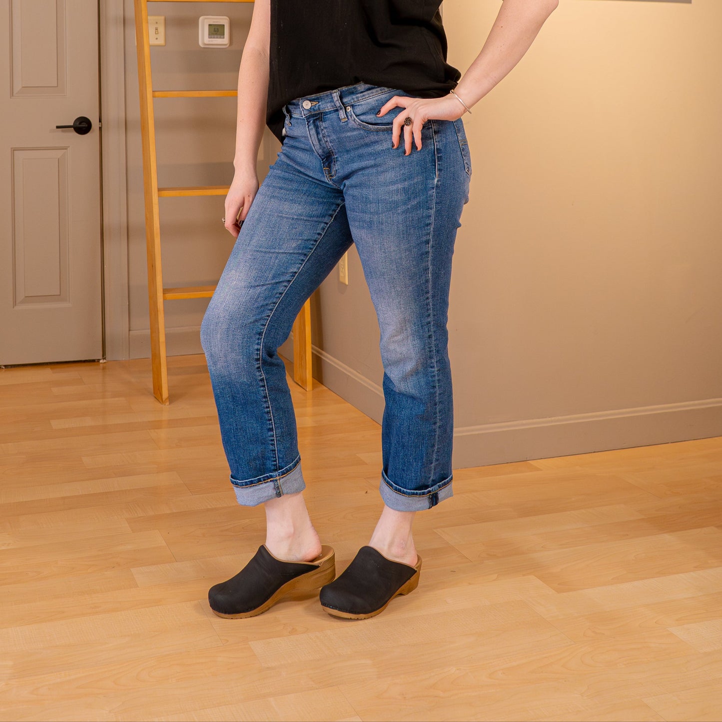 Vegan Ellis Women's Clog in Black | Sanita