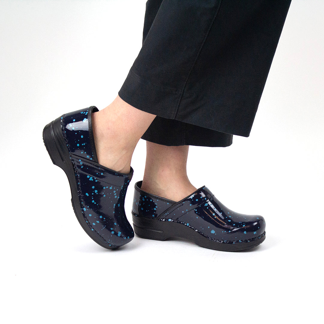 Misfit Women's Slip Resistant Clog in Turquoise | Sanita