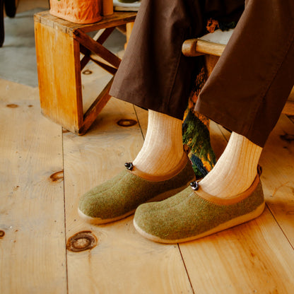 Samso Unisex Slipper in Army Green | Sanita