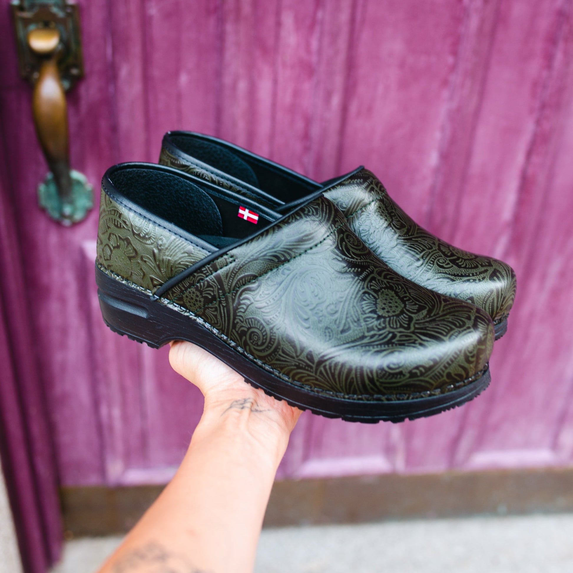 Rossie Women's Clog in Green | Sanita